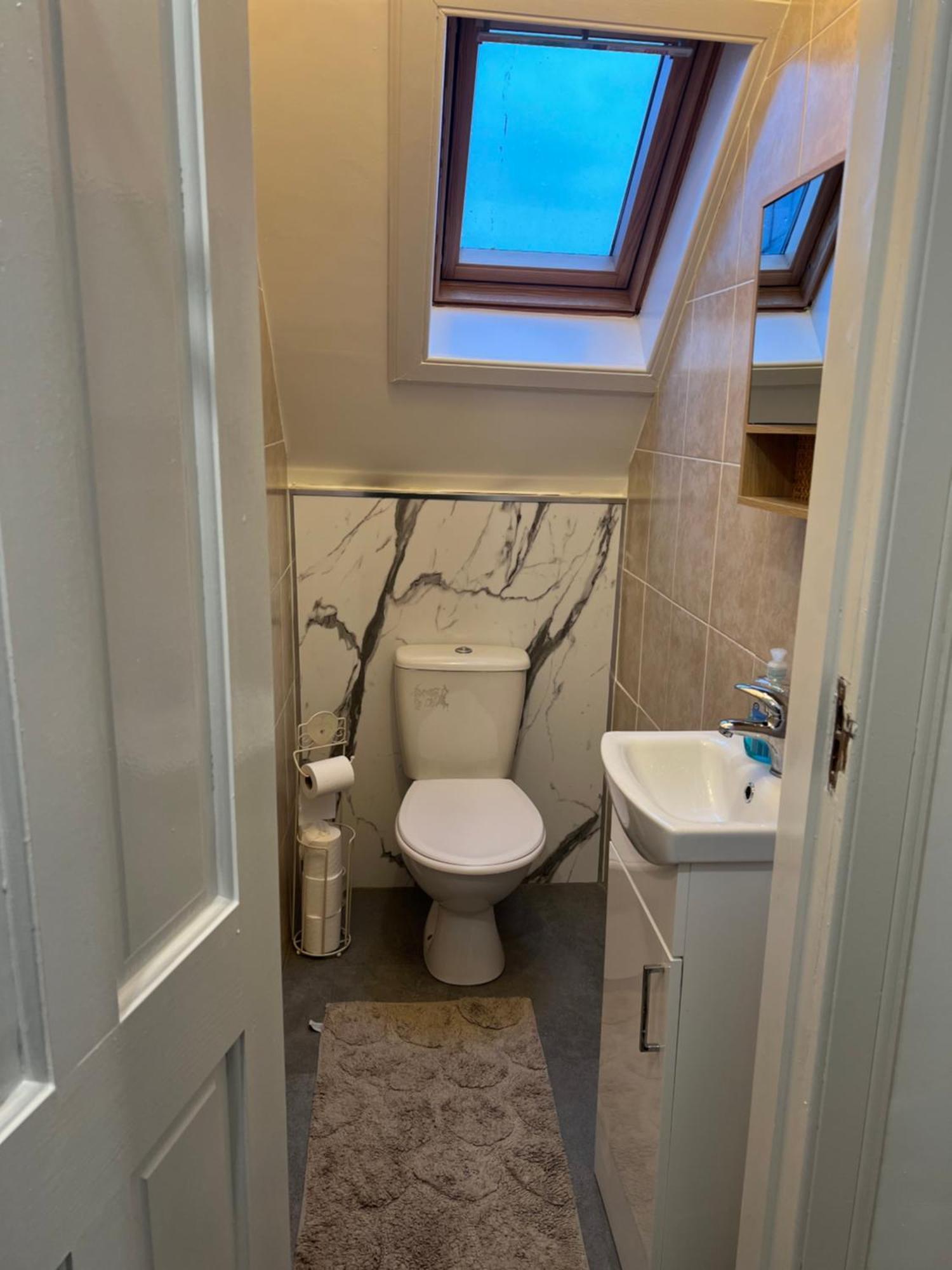 4 Bed Bungalow Near Airport Единбург Екстериор снимка